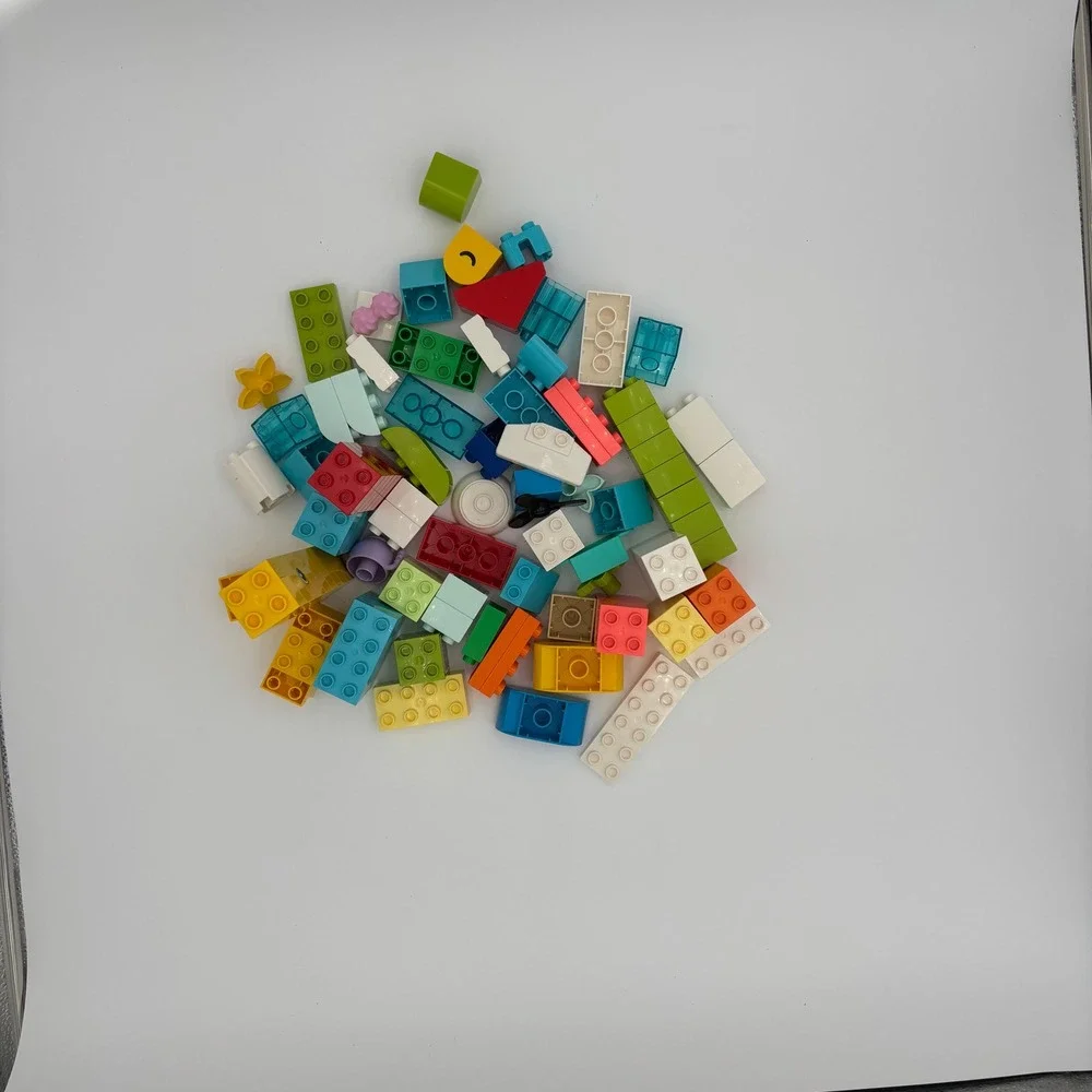 LEGO‎ Duplo Building Blocks Lot Kids Mixed Size Multi Color Excellent Assorted